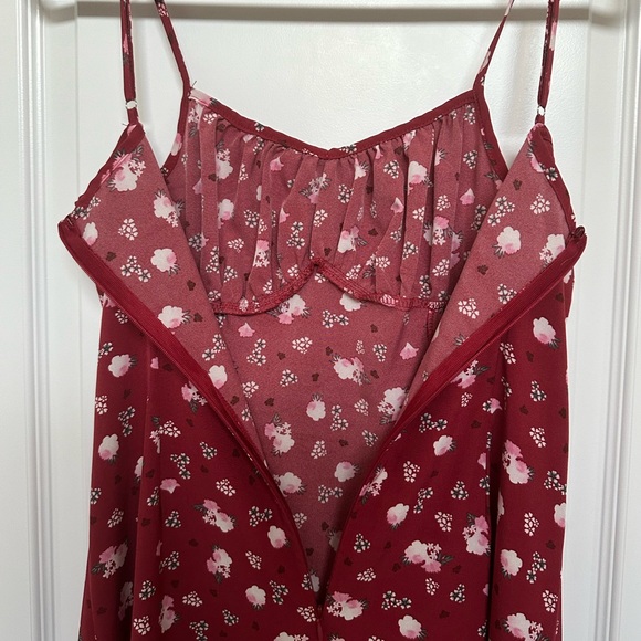 SHEIN Allover Floral Print Ruched Bust Slit Hem Cami Dress - Red Midi vacation - Picture 9 of 10